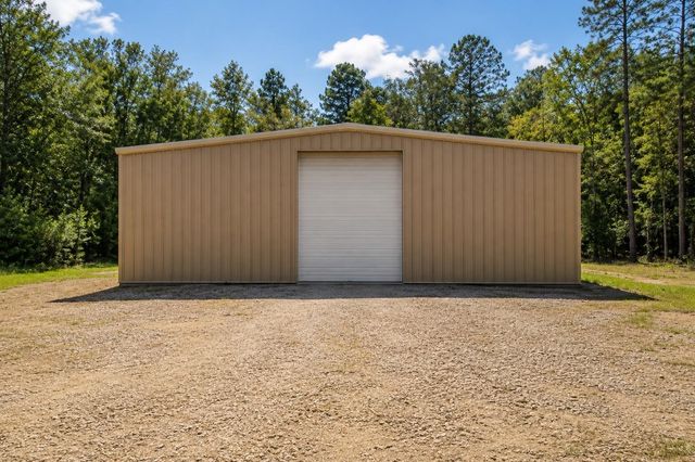 2388 Fm 943, Livingston, TX 77351