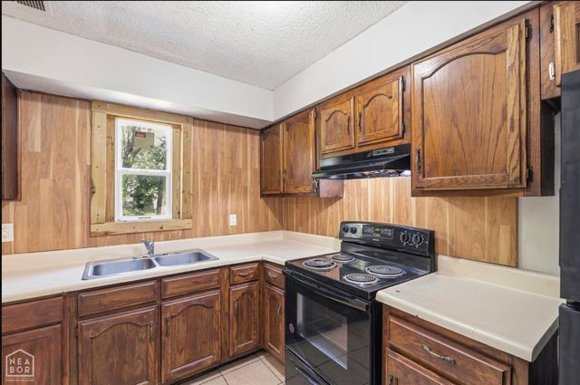 1808 Cedar Heights, Jonesboro, AR 72401