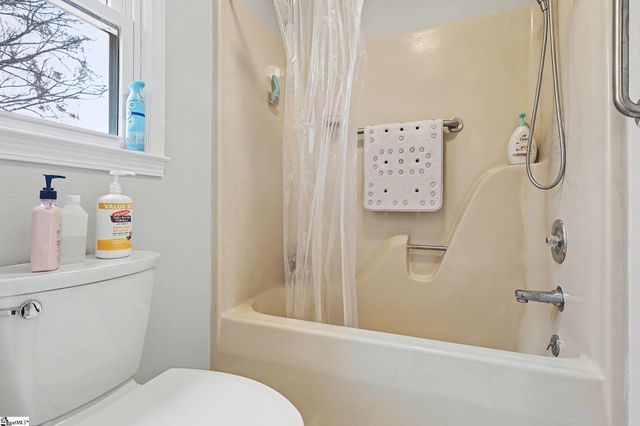 1514 Clement Road, Greer, SC 29650