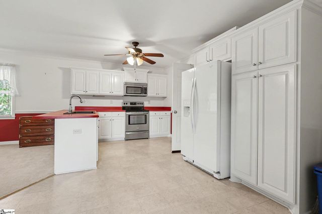 1514 Clement Road, Greer, SC 29650