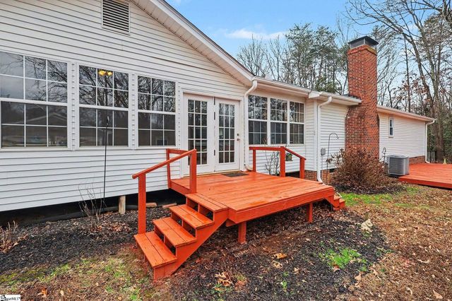 1514 Clement Road, Greer, SC 29650