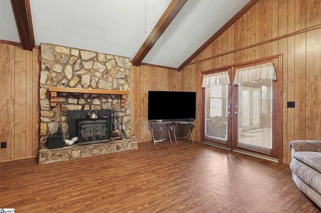 1514 Clement Road, Greer, SC 29650