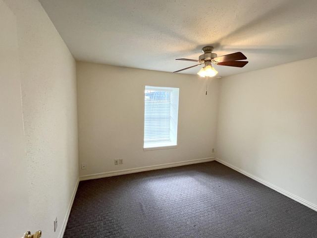 8947 Gaylord Drive 230, Houston, TX 77024