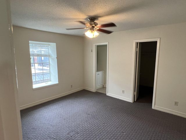 8947 Gaylord Drive 230, Houston, TX 77024