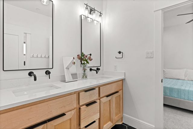 1026 Traweek Street, Houston, TX 77055