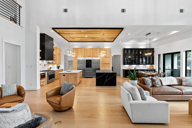 1026 Traweek Street, Houston, TX 77055