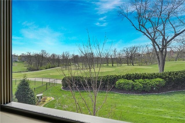 15212 Linden Street, Leawood, KS 66224