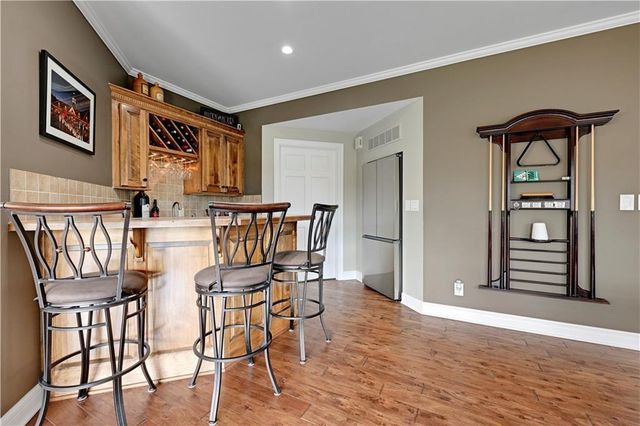15212 Linden Street, Leawood, KS 66224
