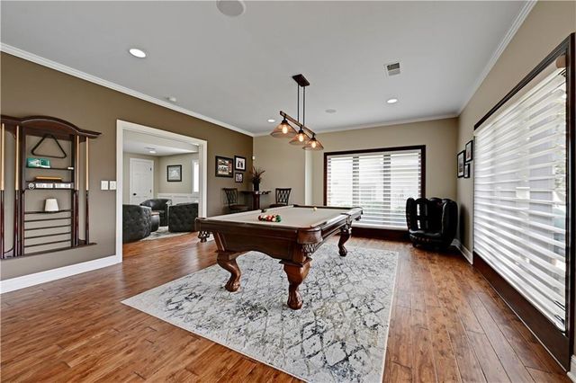 15212 Linden Street, Leawood, KS 66224