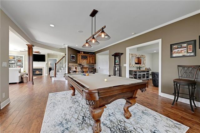 15212 Linden Street, Leawood, KS 66224