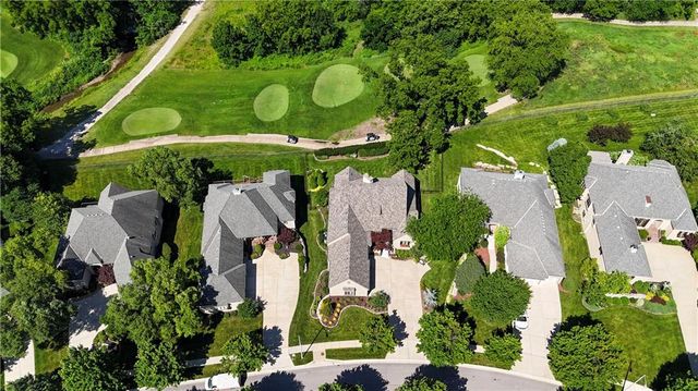 15212 Linden Street, Leawood, KS 66224
