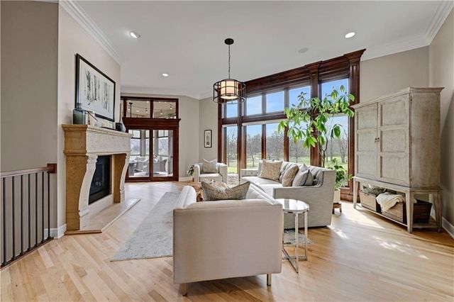 15212 Linden Street, Leawood, KS 66224