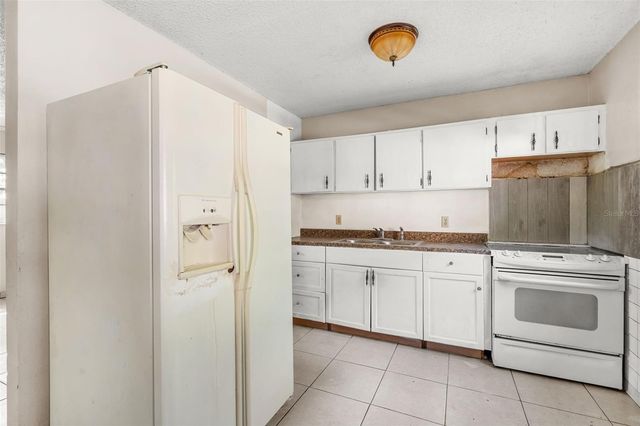 3805 S TAMPA AVENUE, Orlando, FL 32839