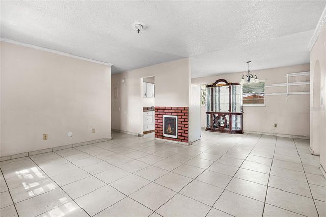 3805 S TAMPA AVENUE, Orlando, FL 32839