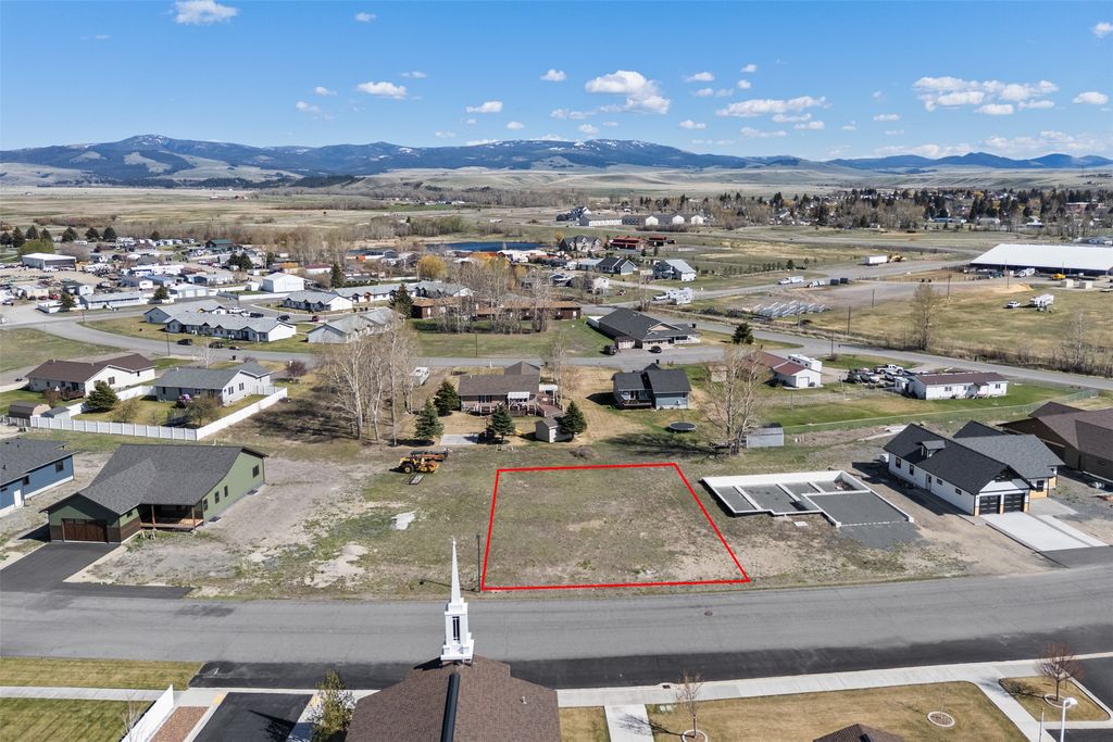 722 Sagebrush Lane, Deer Lodge, MT 59722 photo 2