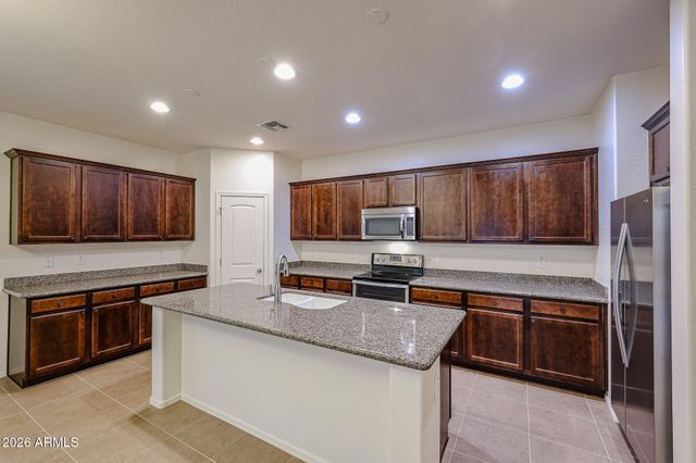 12119 W ROWEL Road, Peoria, AZ 85383