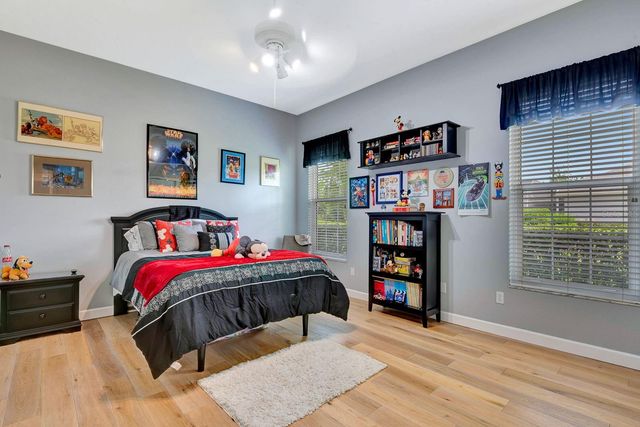 10005 CHERRY HILLS AVENUE CIRCLE, Bradenton, FL 34202