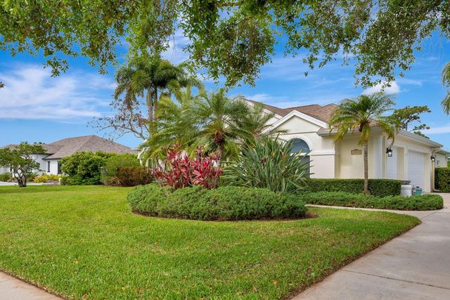 10005 CHERRY HILLS AVENUE CIRCLE, Bradenton, FL 34202