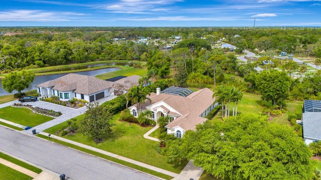 10005 CHERRY HILLS AVENUE CIRCLE, Bradenton, FL 34202