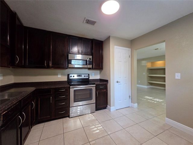 1105 CLUBSIDE DRIVE 1105, Longwood, FL 32779