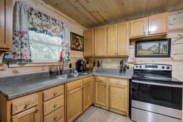 198 County Road 128, Athens, TN 37303