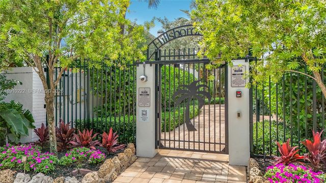 3414 Norfolk Street, Pompano Beach, FL 33062