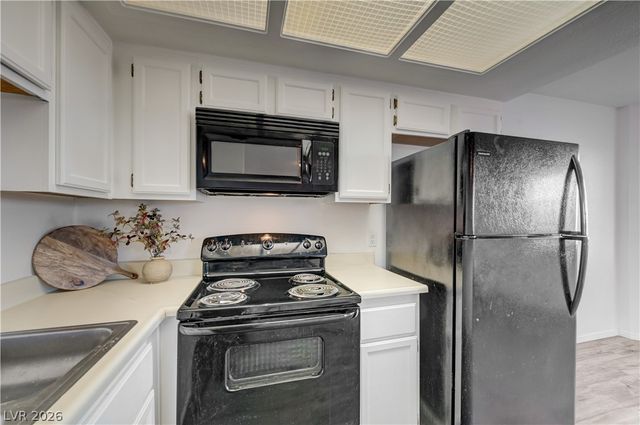 332 South Buffalo Drive 202, Las Vegas, NV 89145