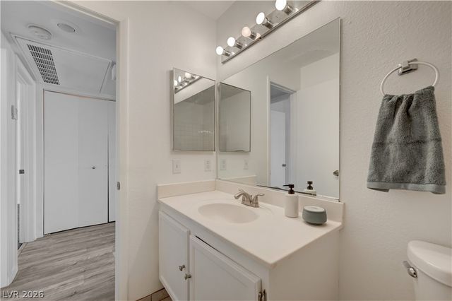 332 South Buffalo Drive 202, Las Vegas, NV 89145