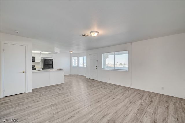 332 South Buffalo Drive 202, Las Vegas, NV 89145