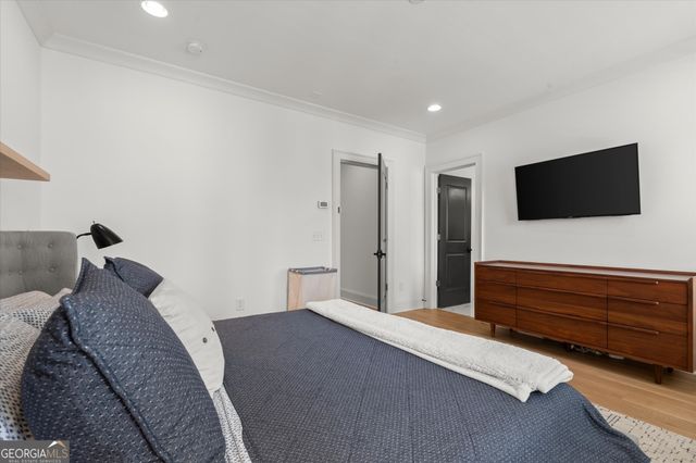 3667 Peachtree Road NE 1, Atlanta, GA 30319