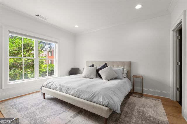 3667 Peachtree Road NE 1, Atlanta, GA 30319