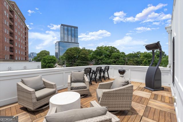 3667 Peachtree Road NE 1, Atlanta, GA 30319