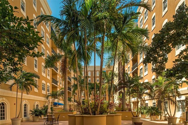 1064 N TAMIAMI TRAIL 1433, Sarasota, FL 34236