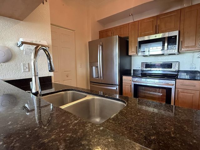 1064 N TAMIAMI TRAIL 1433, Sarasota, FL 34236