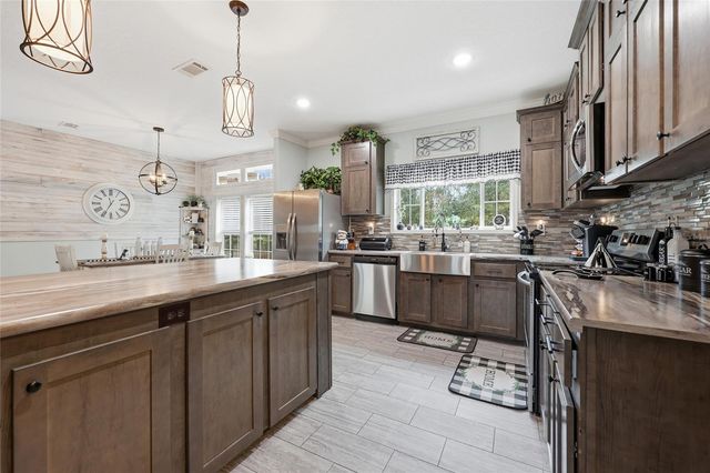 11640 SW TUSTENUGGEE AVENUE, Fort White, FL 32038