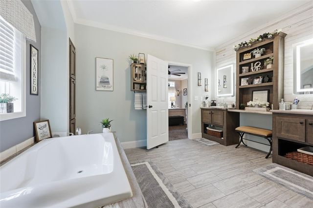 11640 SW TUSTENUGGEE AVENUE, Fort White, FL 32038