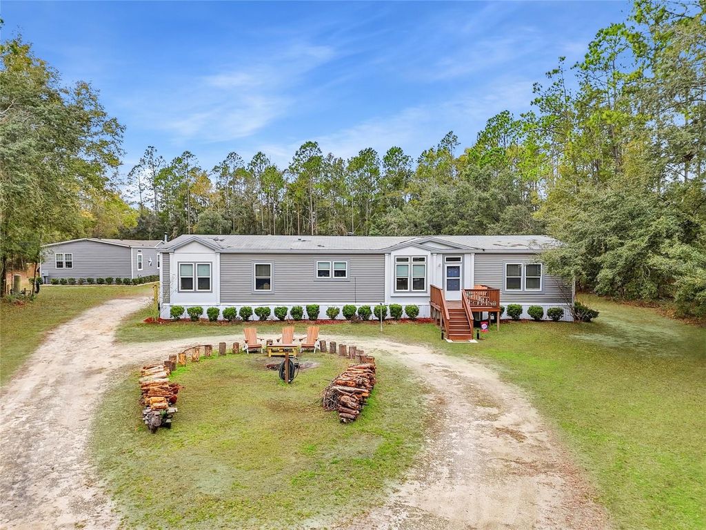 11640 SW TUSTENUGGEE AVENUE, Fort White, FL 32038