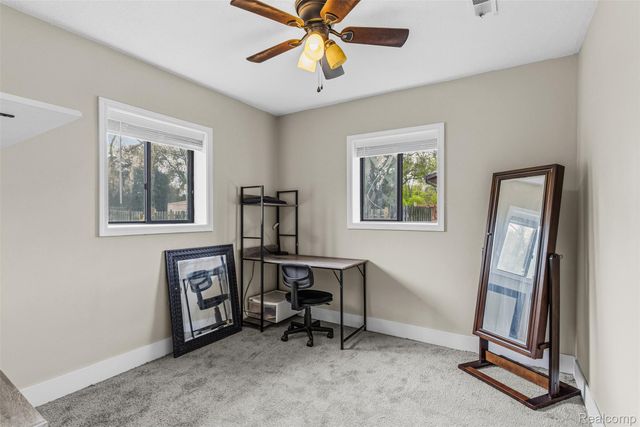 5710 Lake Grove Drive, White Lake Charter Township, MI 48383