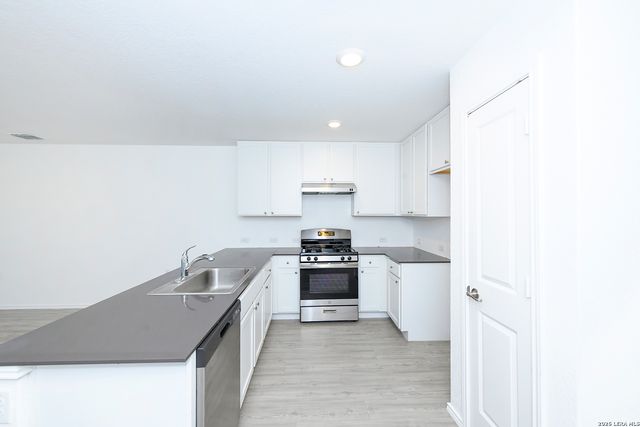 10114 kersey, San Antonio, TX 78224