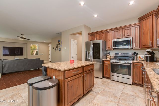 29374 N 68TH Lane, Peoria, AZ 85383