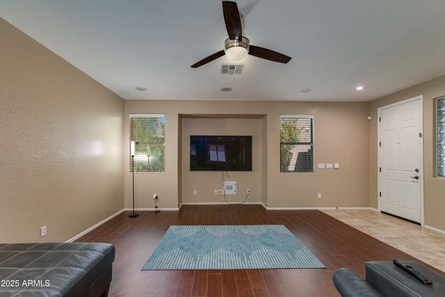 29374 N 68TH Lane, Peoria, AZ 85383