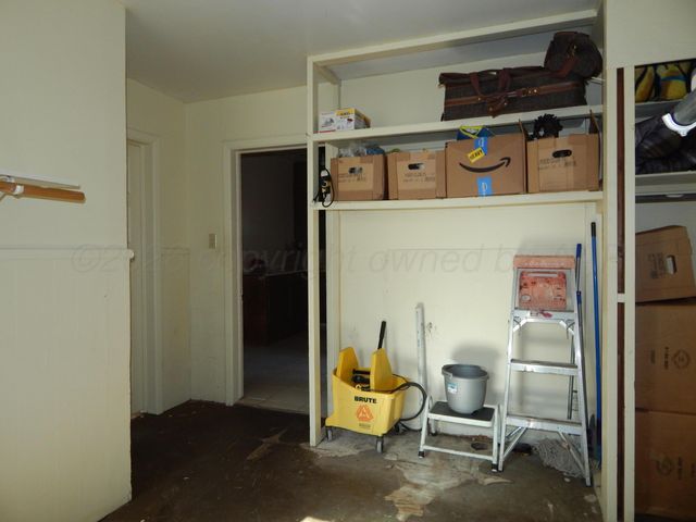 1004 Childress Street, Wellington, TX 79095