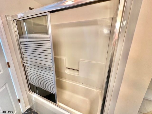 53 Newark Ave, Spotswood Boro, NJ 08884