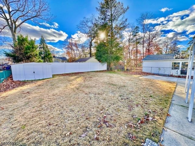 53 Newark Ave, Spotswood Boro, NJ 08884