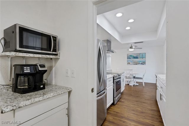 105 Valley DR, Bonita Springs, FL 34134