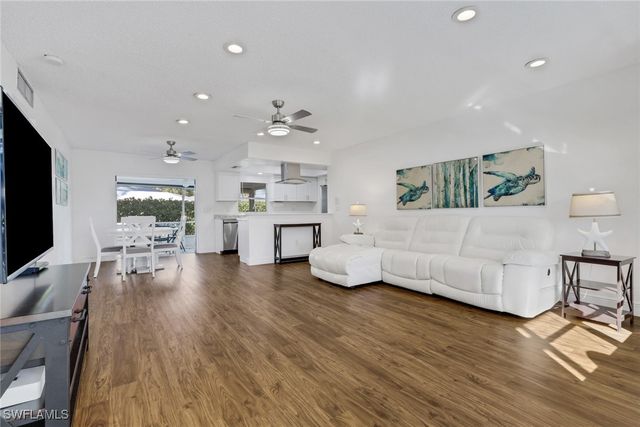 105 Valley DR, Bonita Springs, FL 34134