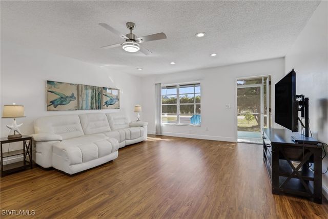 105 Valley DR, Bonita Springs, FL 34134