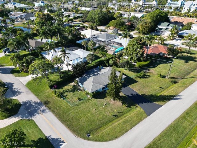 105 Valley DR, Bonita Springs, FL 34134
