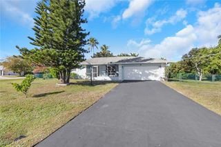 105 Valley DR, Bonita Springs, FL 34134