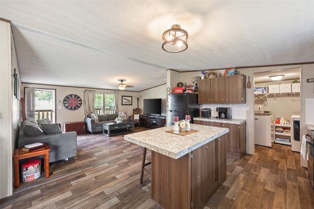 514 Blue Sky Court, Springtown, TX 76082